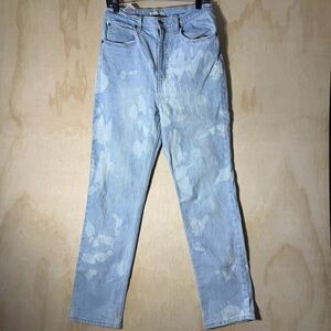 Levi’s 70s High Slim Straight Jeans Women’s 30 Light Wash Bleached Distressed
